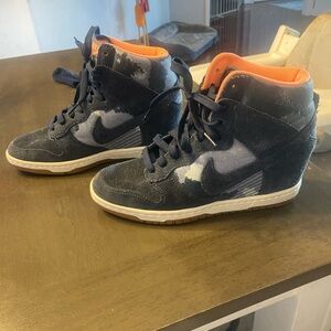 Nike Sky-hi dunk with hidden wedge